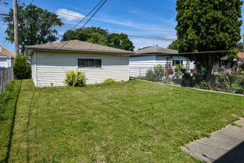 Tiny photo for 5036 S Leclaire Avenue, Chicago, IL 60638 (MLS # 12493748)