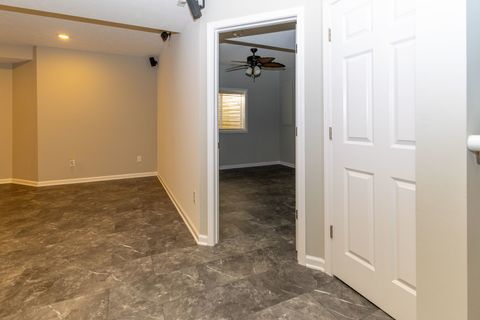 Tiny photo for 1307 Longford Lane, Bloomington, IL 61704 (MLS # 12531908)