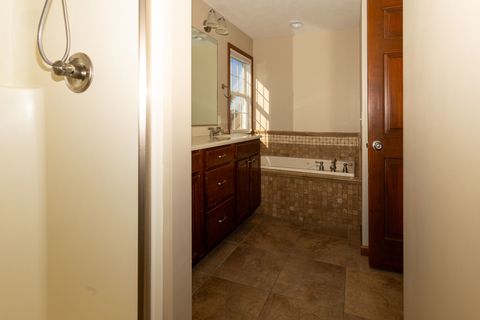 Tiny photo for 1307 Longford Lane, Bloomington, IL 61704 (MLS # 12531908)