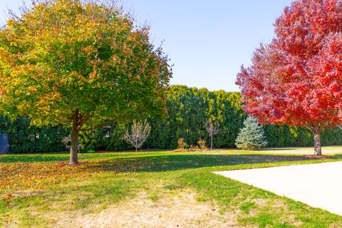 Tiny photo for 1307 Longford Lane, Bloomington, IL 61704 (MLS # 12531908)