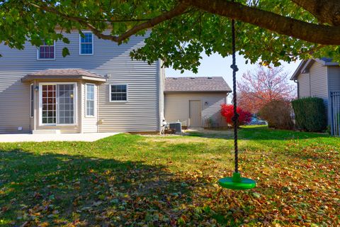 Tiny photo for 1307 Longford Lane, Bloomington, IL 61704 (MLS # 12531908)