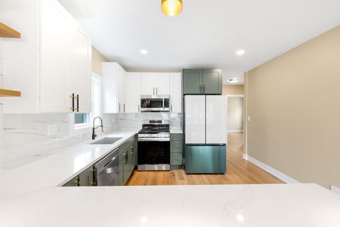 Tiny photo for 608 S 21st Avenue, Maywood, IL 60153 (MLS # 12643513)