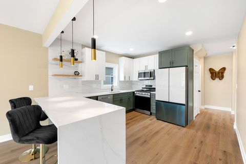 Tiny photo for 608 S 21st Avenue, Maywood, IL 60153 (MLS # 12643513)