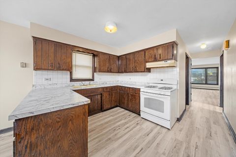 Tiny photo for 4552 Prescott Avenue, Lyons, IL 60534 (MLS # 12518416)