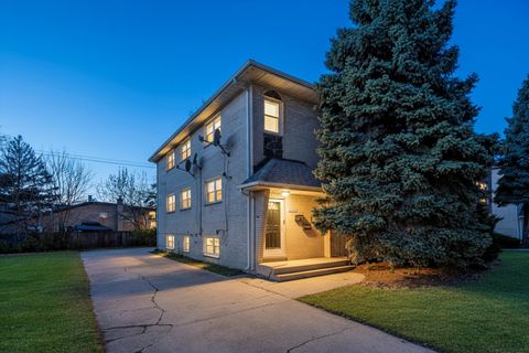 Tiny photo for 4552 Prescott Avenue, Lyons, IL 60534 (MLS # 12518416)