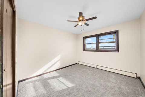 Tiny photo for 4552 Prescott Avenue, Lyons, IL 60534 (MLS # 12518416)