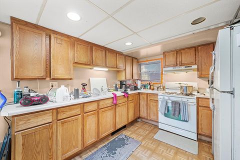 Tiny photo for 4552 Prescott Avenue, Lyons, IL 60534 (MLS # 12518416)