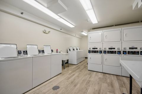 Tiny photo for 1 Villa Verde Drive #211, Buffalo Grove, IL 60089 (MLS # 12660710)