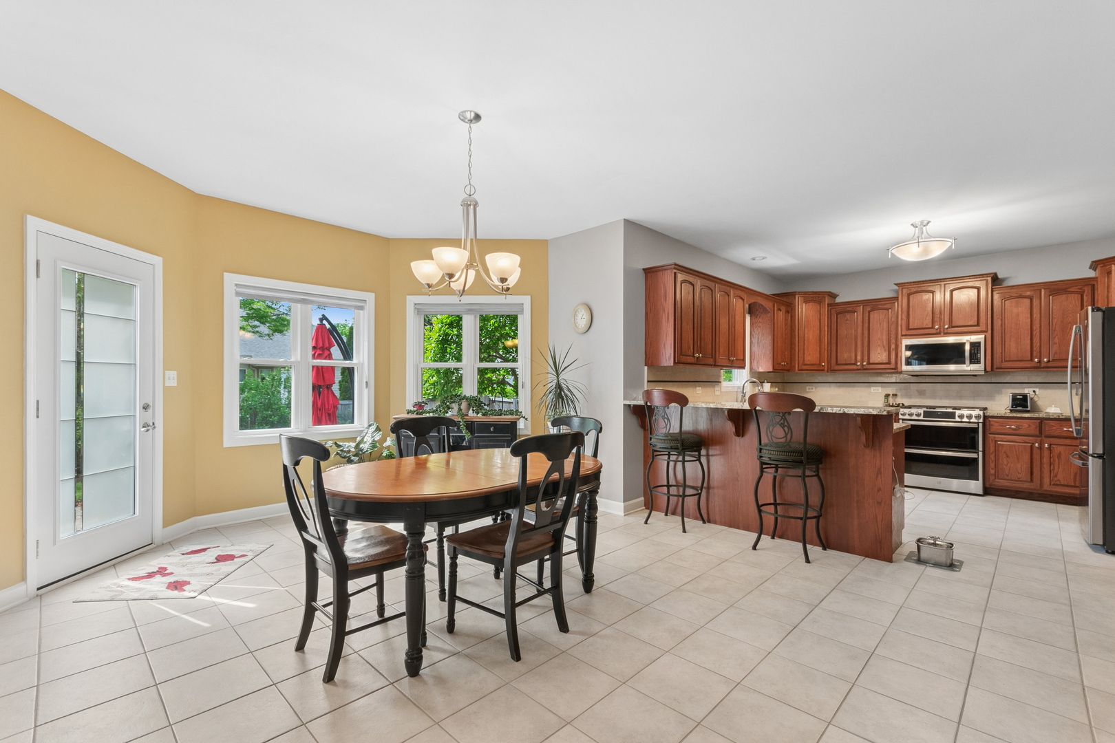 13152 S Vicarage Drive