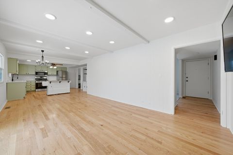 Tiny photo for Elk Grove Village, IL 60007 (MLS # 12631606)