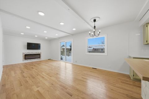 Tiny photo for Elk Grove Village, IL 60007 (MLS # 12631606)
