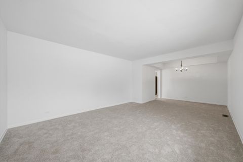 Tiny photo for Elk Grove Village, IL 60007 (MLS # 12631606)