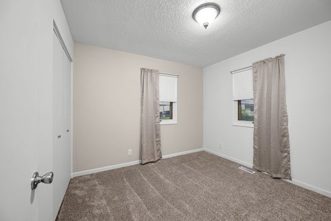 Tiny photo for 2544 Central Avenue, Bettendorf, IA 52722 (MLS # 12662049)