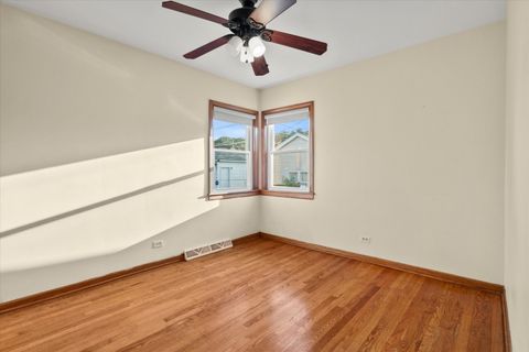 Tiny photo for 2834 N Narragansett Avenue, Chicago, IL 60634 (MLS # 12515690)
