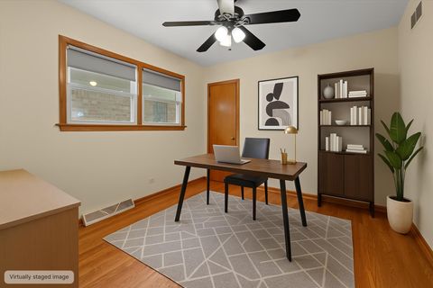 Tiny photo for 2834 N Narragansett Avenue, Chicago, IL 60634 (MLS # 12515690)