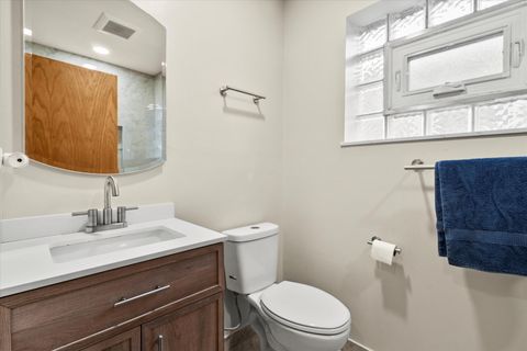 Tiny photo for 2834 N Narragansett Avenue, Chicago, IL 60634 (MLS # 12515690)