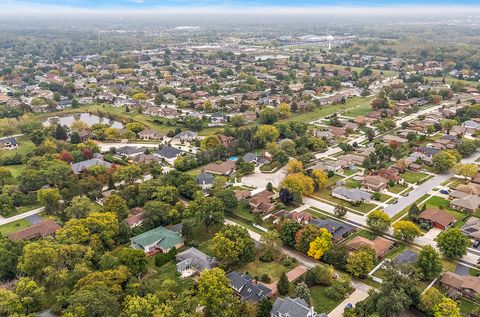 Tiny photo for 10040 W 127th Street, Palos Park, IL 60464 (MLS # 12507207)