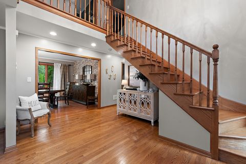 Tiny photo for 10040 W 127th Street, Palos Park, IL 60464 (MLS # 12507207)