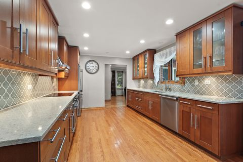 Tiny photo for 10040 W 127th Street, Palos Park, IL 60464 (MLS # 12507207)