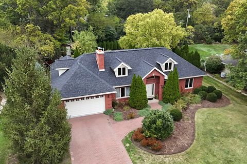 Tiny photo for 10040 W 127th Street, Palos Park, IL 60464 (MLS # 12507207)