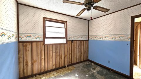 Tiny photo for 518 Fife Street, Carrier Mills, IL 62917 (MLS # EB459520)