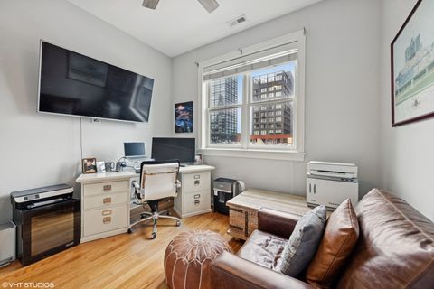 Tiny photo for 210 N Halsted Street #4, Chicago, IL 60661 (MLS # 12566553)