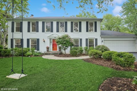 125 Hilltop Avenue Barrington IL 60010