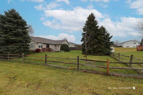 Tiny photo for 10106 Sharon Lane, Hebron, IL 60034 (MLS # 12522634)