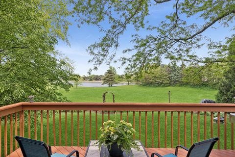 Tiny photo for 2725 Miller Road, Geneva, IL 60134 (MLS # 12654357)
