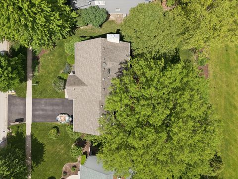 Tiny photo for 2725 Miller Road, Geneva, IL 60134 (MLS # 12654357)