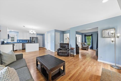 Tiny photo for 2725 Miller Road, Geneva, IL 60134 (MLS # 12654357)