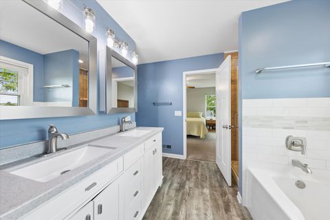 Tiny photo for 2725 Miller Road, Geneva, IL 60134 (MLS # 12654357)