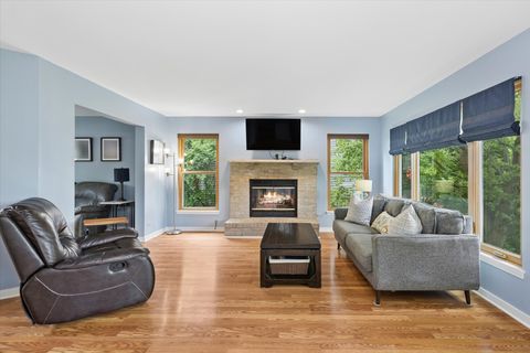 Tiny photo for 2725 Miller Road, Geneva, IL 60134 (MLS # 12654357)