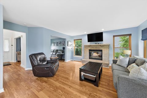 Tiny photo for 2725 Miller Road, Geneva, IL 60134 (MLS # 12654357)