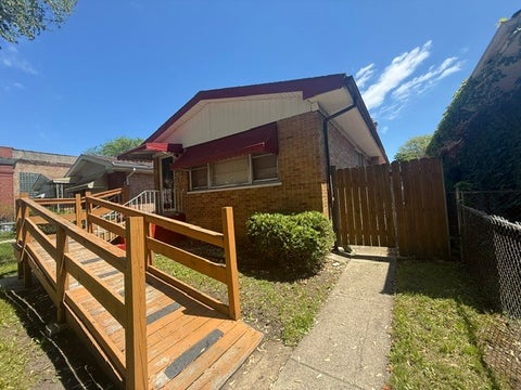 Photo of 5953 S THROOP Street, Chicago, IL 60636 (MLS # 12672339)