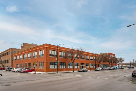 1942 S Western Avenue Chicago IL 60608