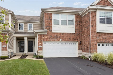 Photo of 10616 W 154th Street, Orland Park, IL 60462 (MLS # 12765403)