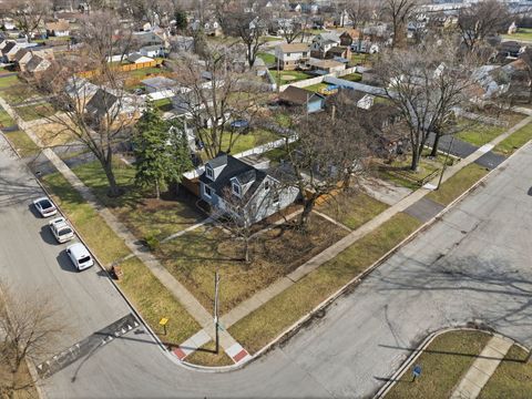 Tiny photo for 7851 Suburban Lane, Bridgeview, IL 60455 (MLS # 12621521)