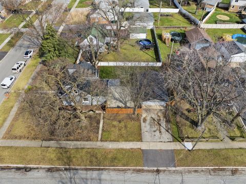 Tiny photo for 7851 Suburban Lane, Bridgeview, IL 60455 (MLS # 12621521)