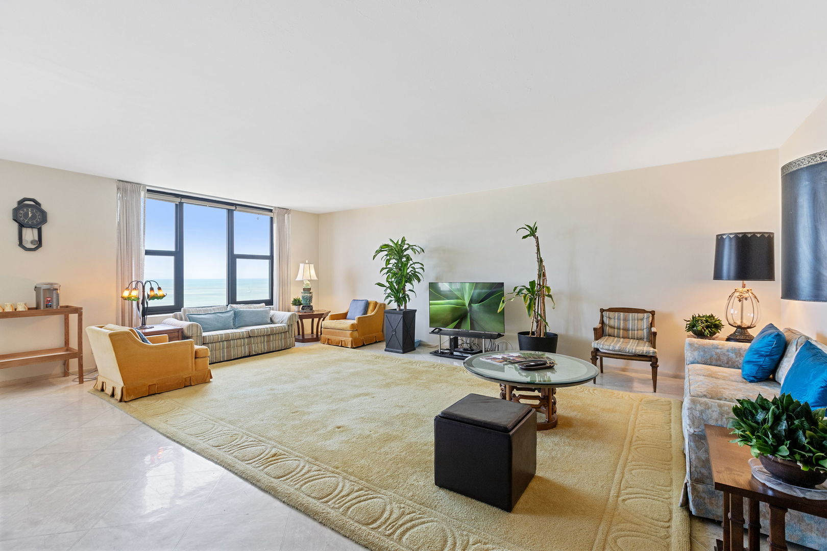 3150 N Lake Shore Drive 30C