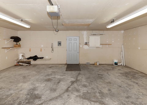 Tiny photo for 2728 E 18th Street, Davenport, IA 52803 (MLS # 12762401)