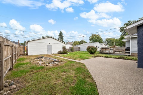 Tiny photo for 2728 E 18th Street, Davenport, IA 52803 (MLS # 12762401)