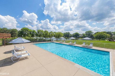 Tiny photo for 1251 ROSEWOOD Court #B2, Schaumburg, IL 60193 (MLS # 12574390)