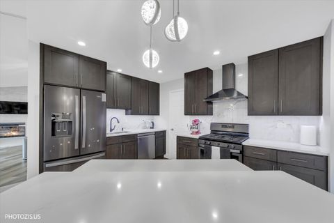 Tiny photo for 1251 ROSEWOOD Court #B2, Schaumburg, IL 60193 (MLS # 12574390)