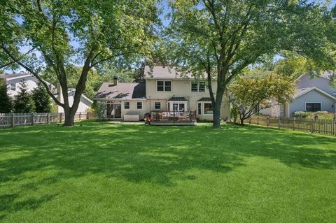 Tiny photo for 925 Manchester Street, Naperville, IL 60563 (MLS # 12677948)
