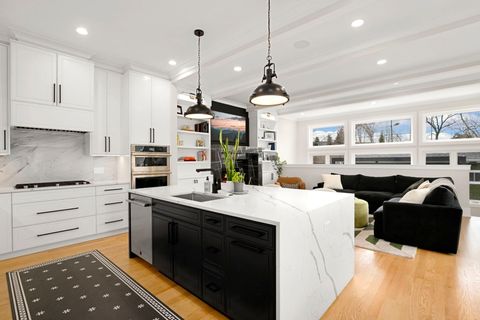 Tiny photo for 4218 N Kildare Avenue, Chicago, IL 60641 (MLS # 12600619)