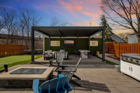 Tiny photo for 4218 N Kildare Avenue, Chicago, IL 60641 (MLS # 12600619)