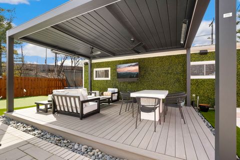 Tiny photo for 4218 N Kildare Avenue, Chicago, IL 60641 (MLS # 12600619)