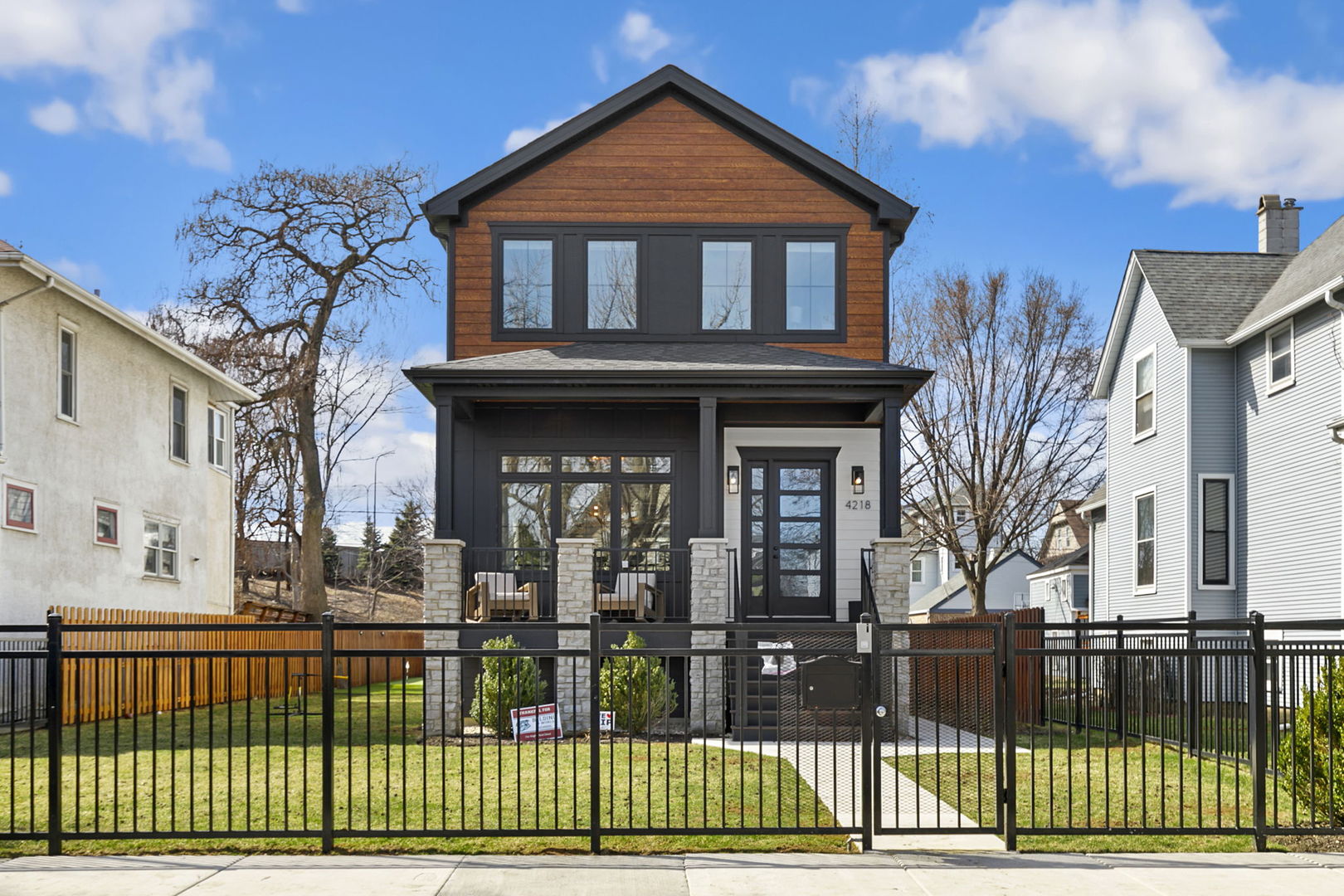 4218 N Kildare Avenue