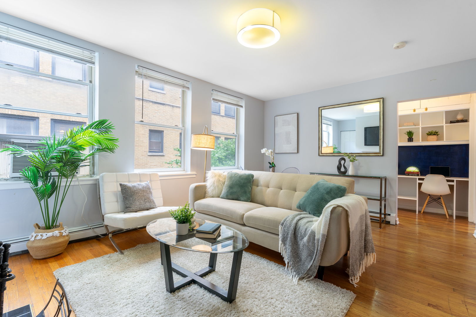 626 W Waveland Avenue 3B